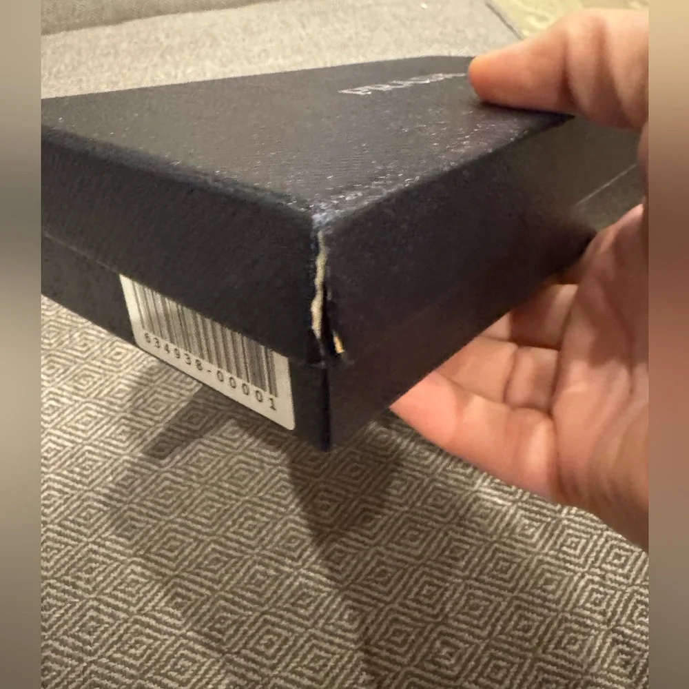 Prada - Saffiano Leather Pink (Peonia) Bow Detail Zippered Wallet - EXCELLENT - Picture 15 of 15